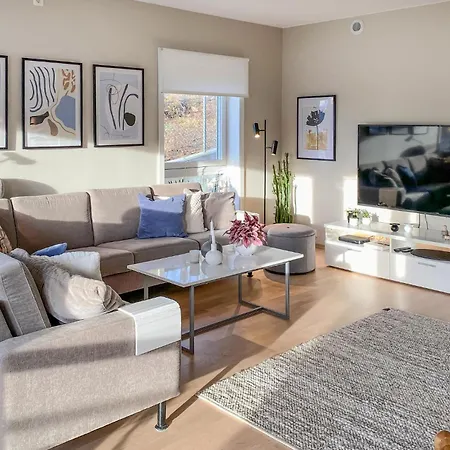 2 Bedroom Cozy In 올레순